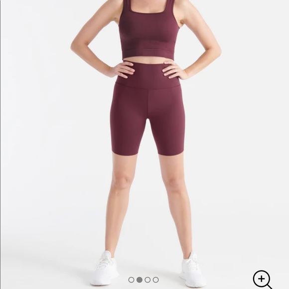 BNWT HiTouch™️ High Rise Short - colour rosewood - Picture 3 of 9